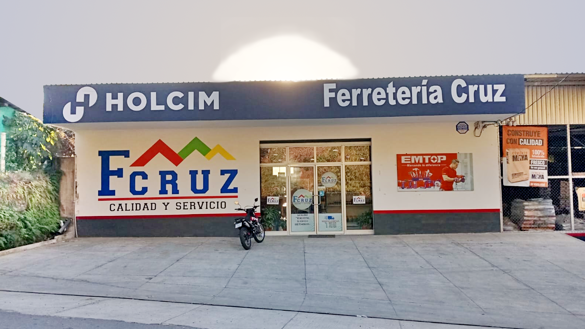 Ferretería Cruz interior